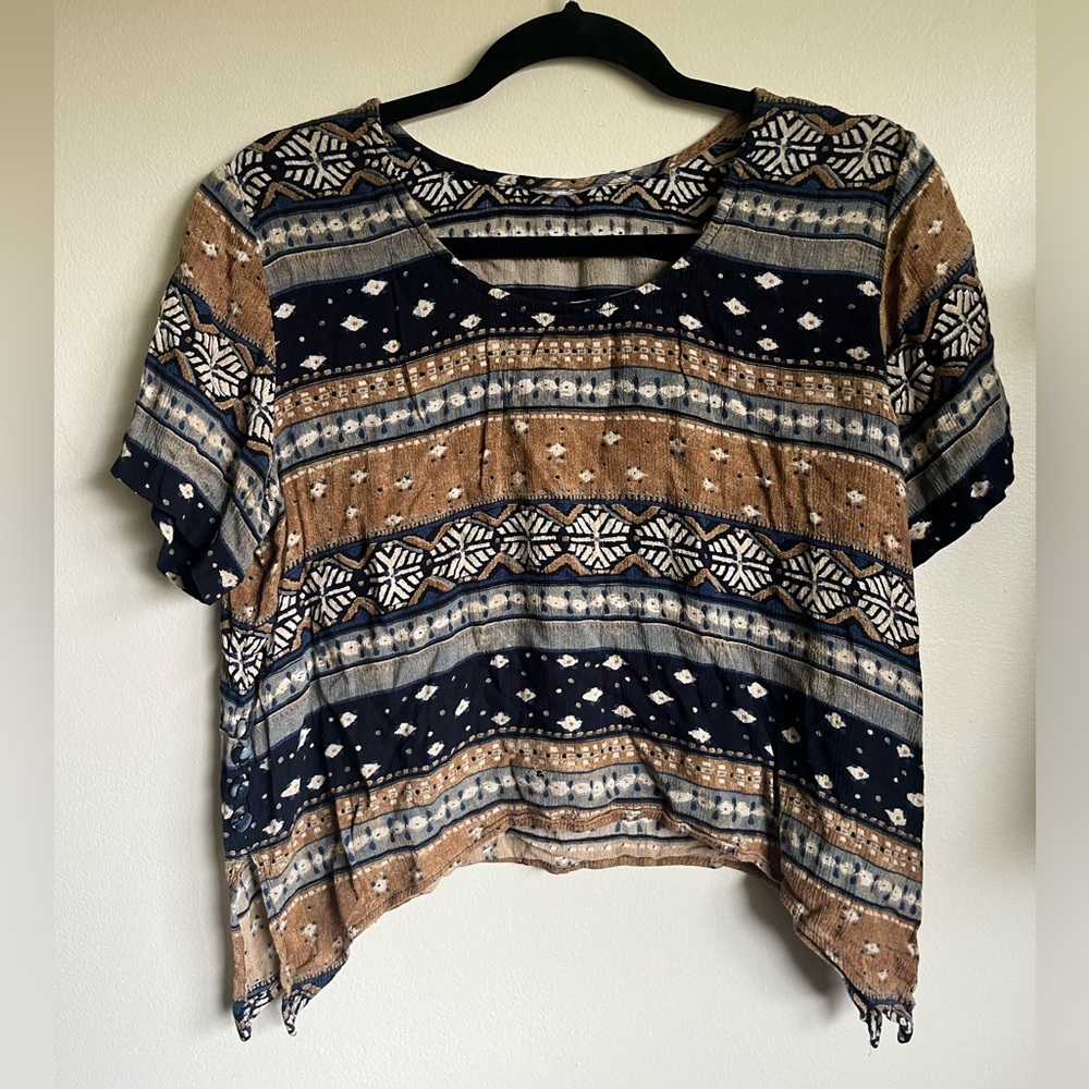 Vintage • cropped